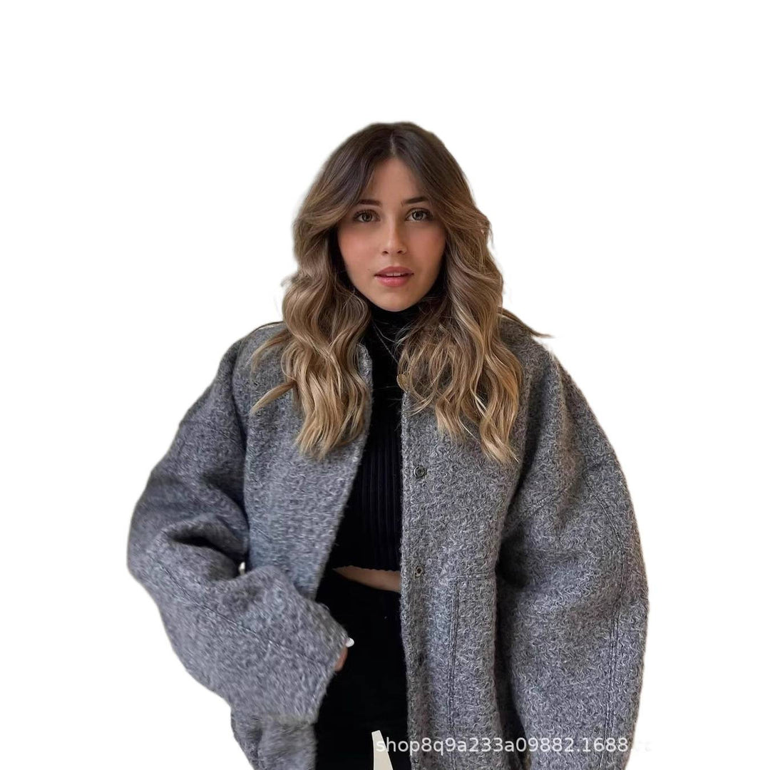 Oversized knit jacket for women in soft teddy fabric with a high collar and side pockets Lune London