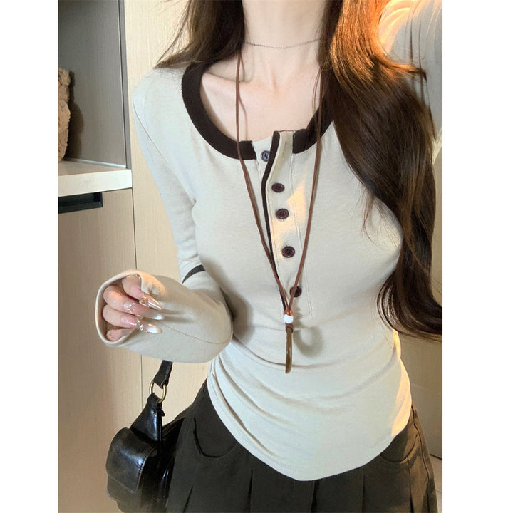 Women's long-sleeve shirt with buttonable neckline and contrasting collar Chic & Stil