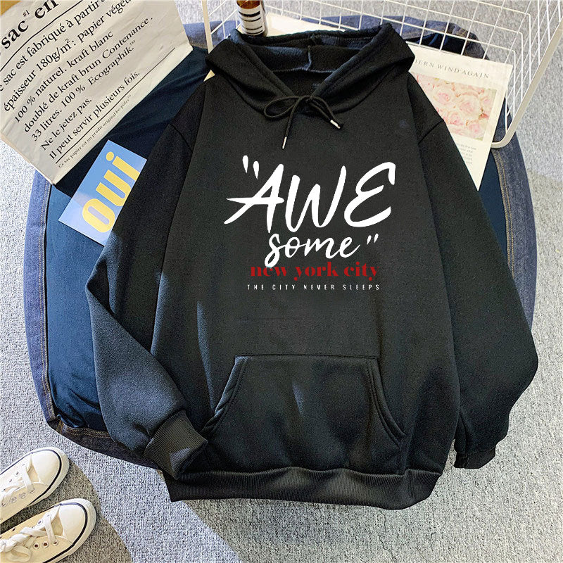 Women's hoodie with stylish New York lettering Chic & Stil