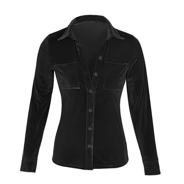 Satin shirt for women with a alluring V-neckline and practical chest pockets Lune London