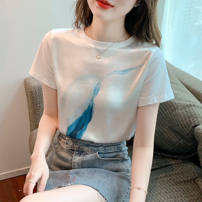 T-shirt pour femmes avec imprimé aquarelle créatif et coupe décontractée Chic & Stil