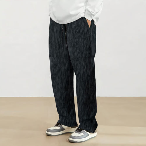 Casual men's pants with an innovative structured design and practical pockets Lune London