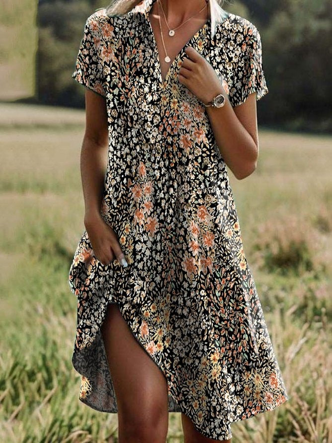Casual dress for women with a floral design and an asymmetrical cut Lune London