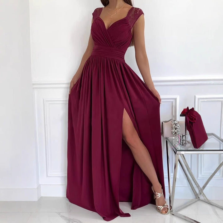 Elegant maxi dress for women with lace sleeves and a side slit Lune London
