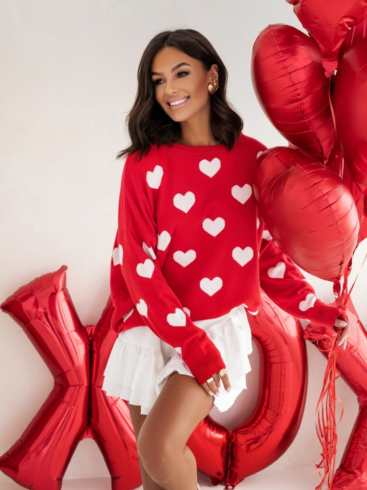 Comfortable sweater for women with heart pattern and loose fit Lune London
