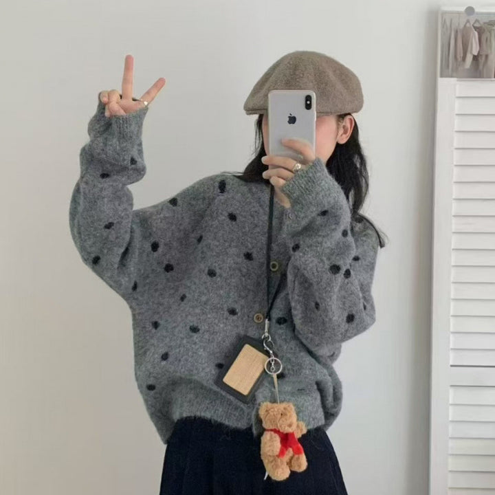 Pull en tricot confortable pour femmes avec motif à pois Chic & Stil