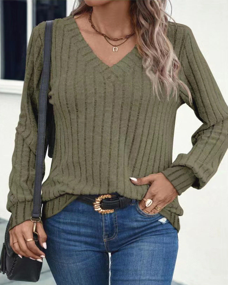 V-neck ribbed pullover for ladies with long sleeves Lune London