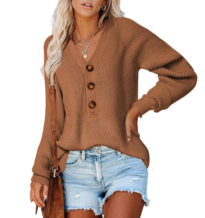 Women's cashmere sweater with V-neck and large wooden buttons Lune London