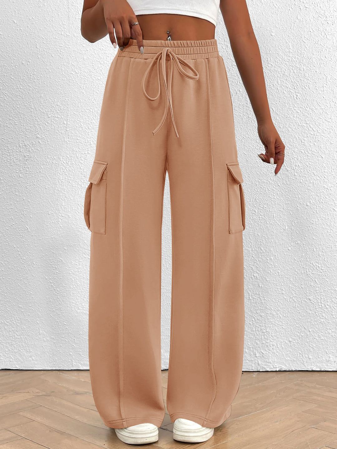 Cargo pants for women with a relaxed fit, elastic waist, and practical pockets Lune London