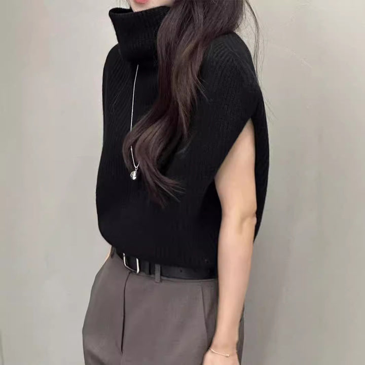 Woman knitted tank top with high collar and ribbed texture Lune London