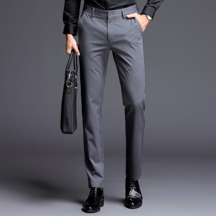 Elegant tailored suit trousers for men with a slim fit and practical pockets Lune London