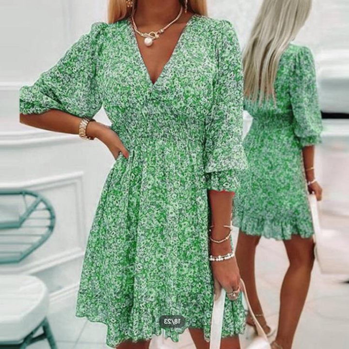 Ladies playful mini dress with V-neck and airy sleeves Lune London