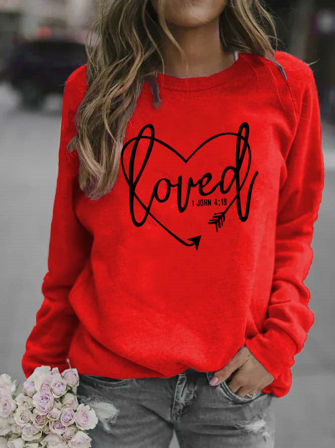 Sweatshirt pour femmes avec imprimé en forme de cœur et message inspirant Chic & Stil