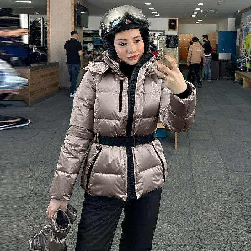 Warm quilted jacket for women with removable hood and belt at the waist Lune London