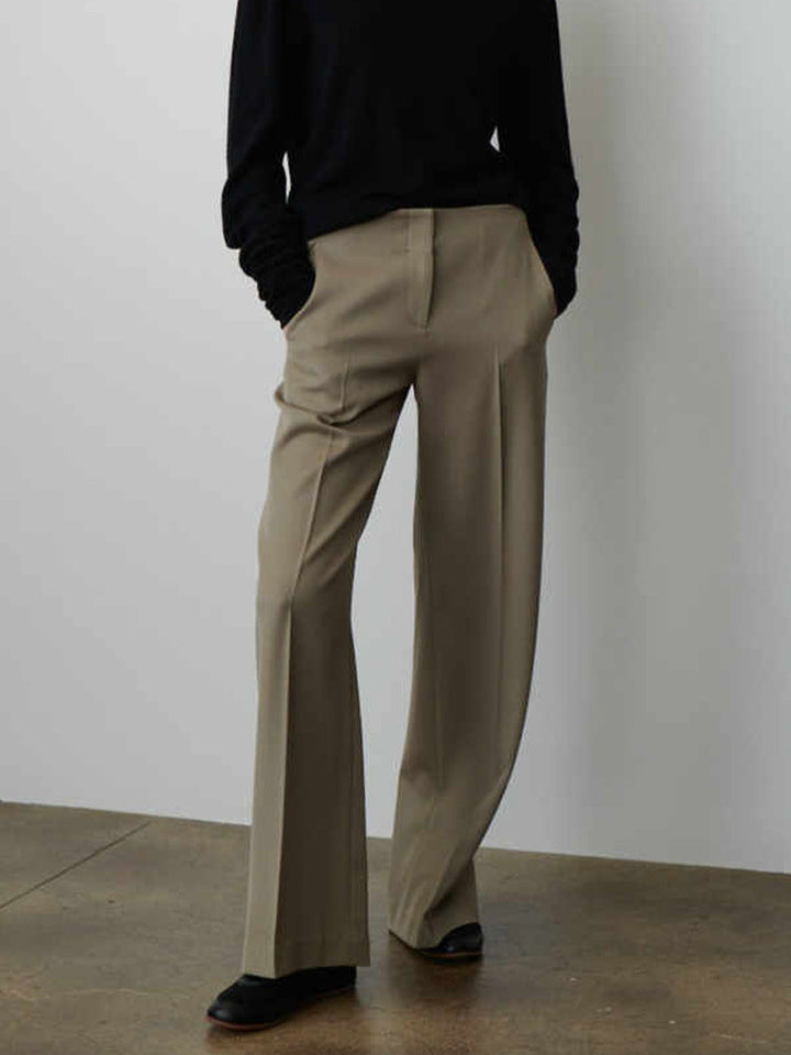 Pantalons de costume élégants et larges pour femmes Chic & Stil