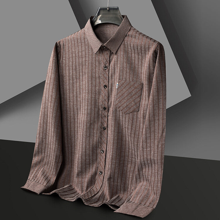 Elegant slim-fit long-sleeve shirt for men with structured design Lune London