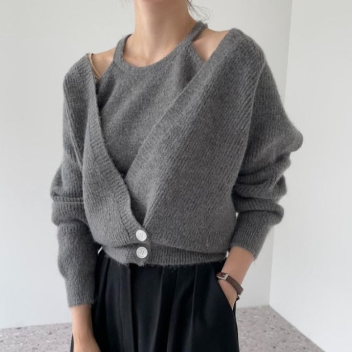 Cardigan court pour femmes avec un décolleté en V profond et des détails de boutons Chic & Stil