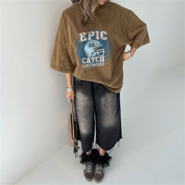 Oversized t-shirt for women with graphic print Lune London