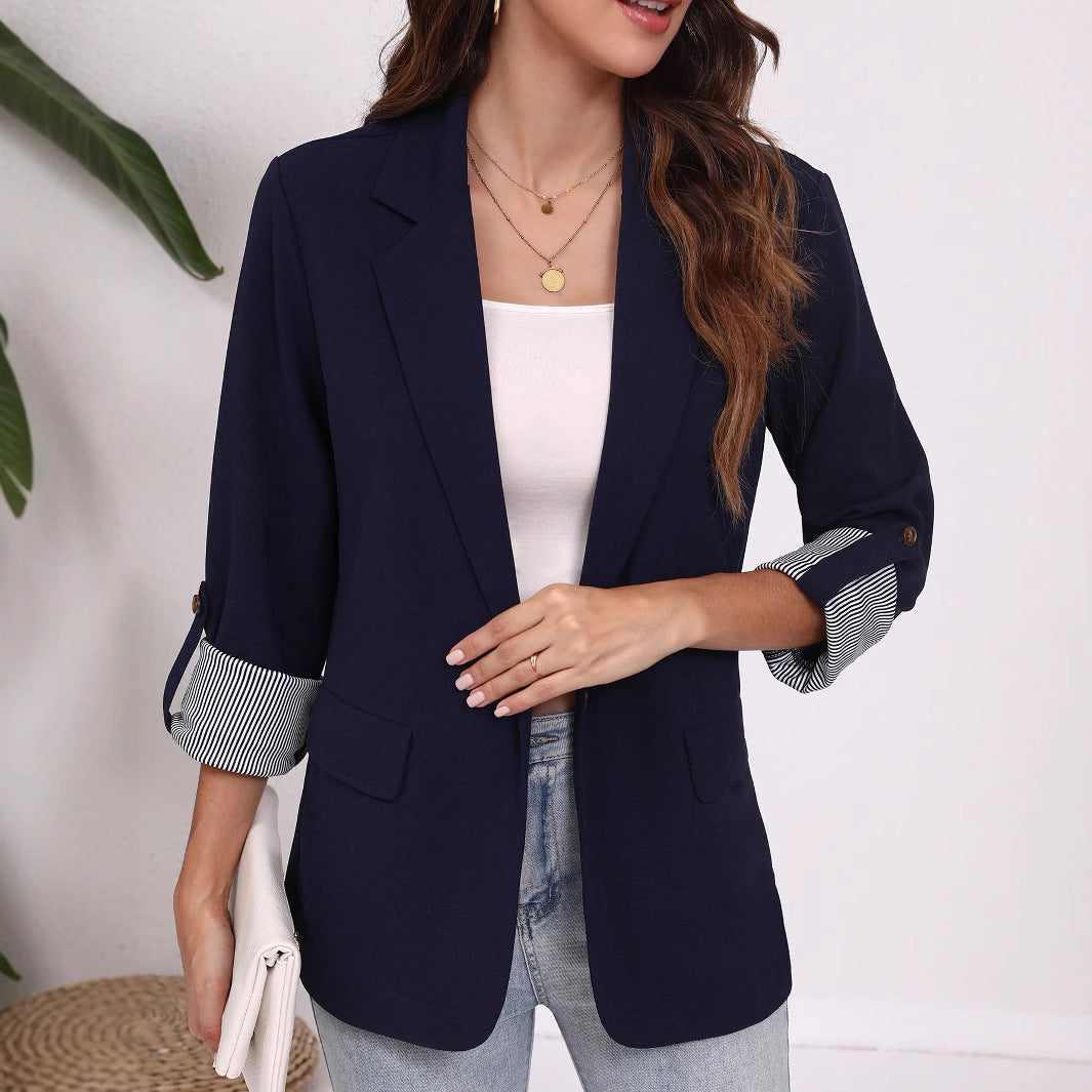 Women's elegant blazer with striped sleeves and classic cut Lune London