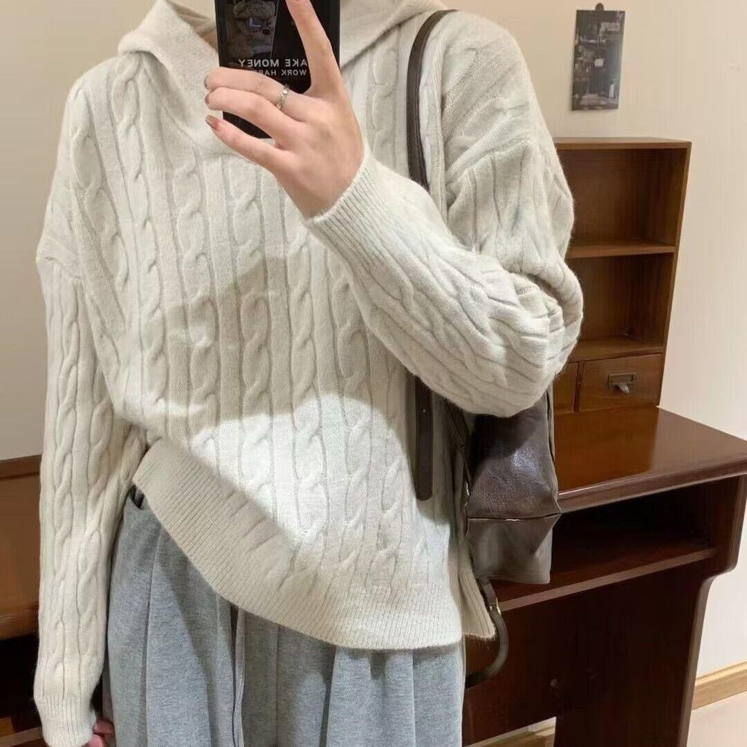Sweat à capuche en tricot épais pour femmes avec motif en câble Chic & Stil