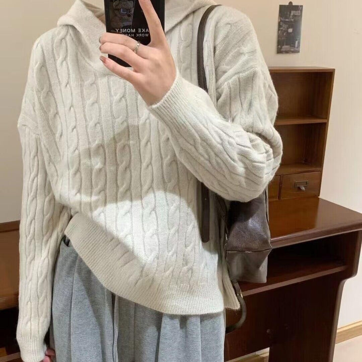Sweat à capuche en tricot épais pour femmes avec motif en câble Chic & Stil