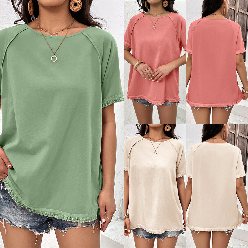 Casual t-shirt for women with fringed sleeves and a round collar Lune London