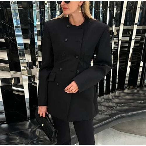 Ladies tailored blazer with pretty double button closure Lune London