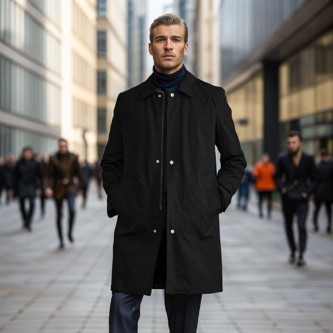 Elegant transitional coat for men with practical pockets and water-repellent fabric Lune London