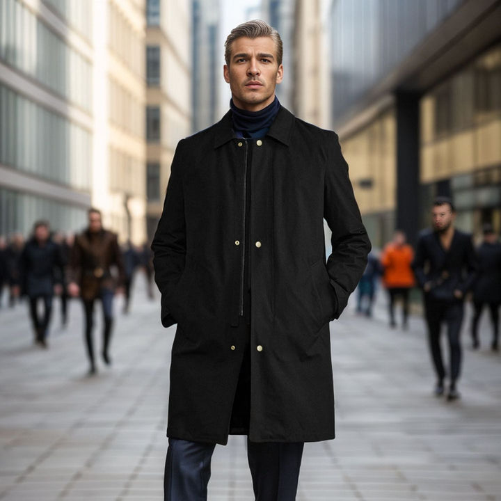 Elegant transitional coat for men with practical pockets and water-repellent fabric Lune London