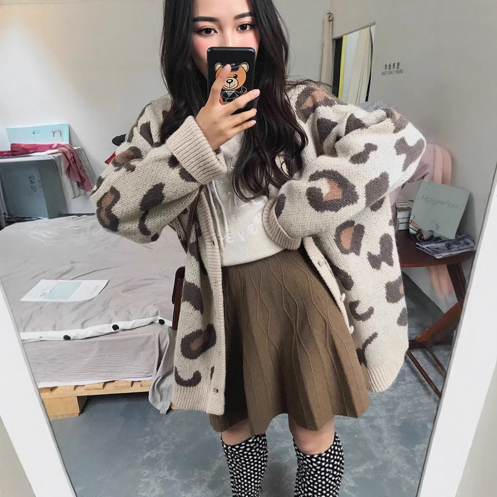 Comfortable knitted cardigan for ladies with unique leopard pattern Lune London