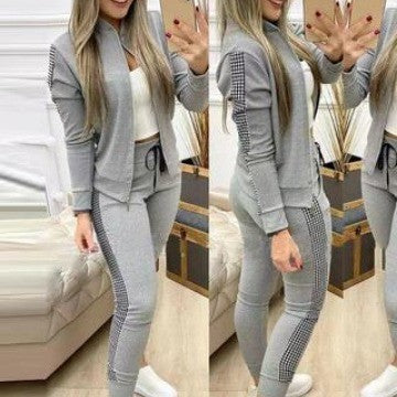 Women's casual sports set with transitional jacket and comfortable jogging pants Lune London