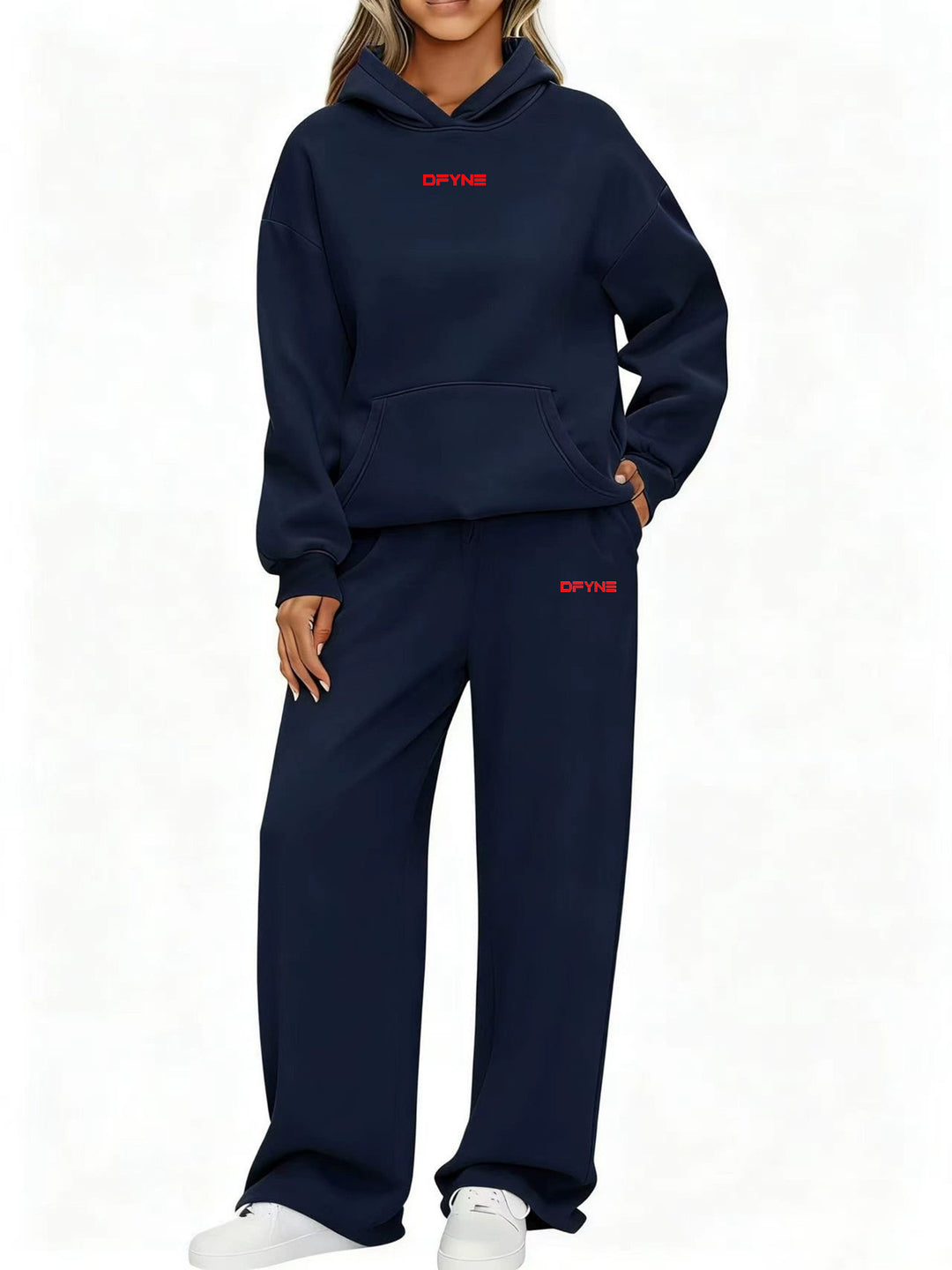 Women's casual jogging suit made of soft sweat material Chic & Stil
