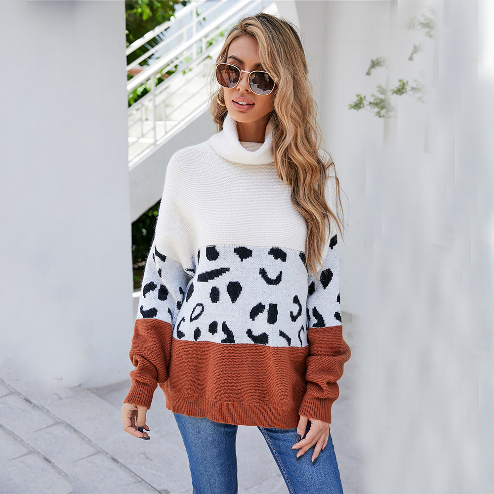 Trendy women's sweater with animal print Lune London