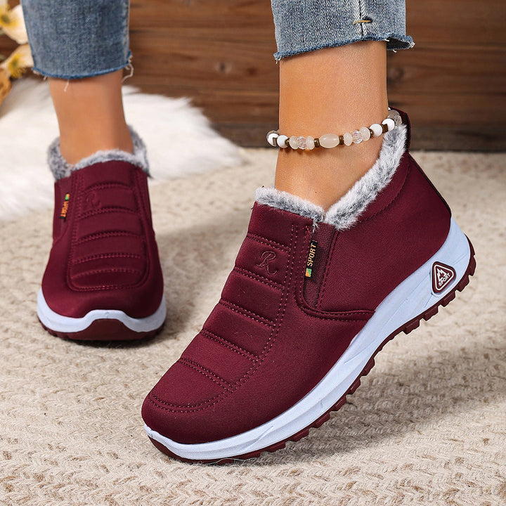 Lune London | Women's Winter Slip-On Sneakers Warm Lining & Non-Slip Sole Plus Sizes