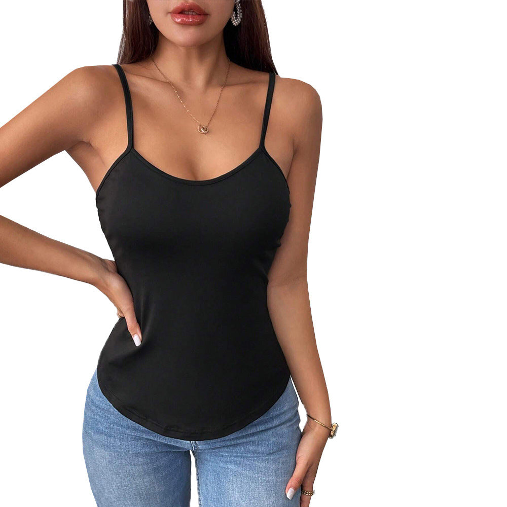 Débardeur élégant pour femmes avec de fines bretelles spaghetti et une coupe près du corps Chic & Stil