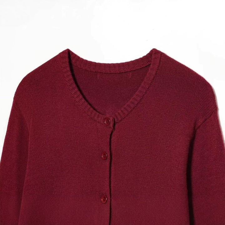 Cardigan classique pour femmes avec fermeture à boutons Chic & Stil