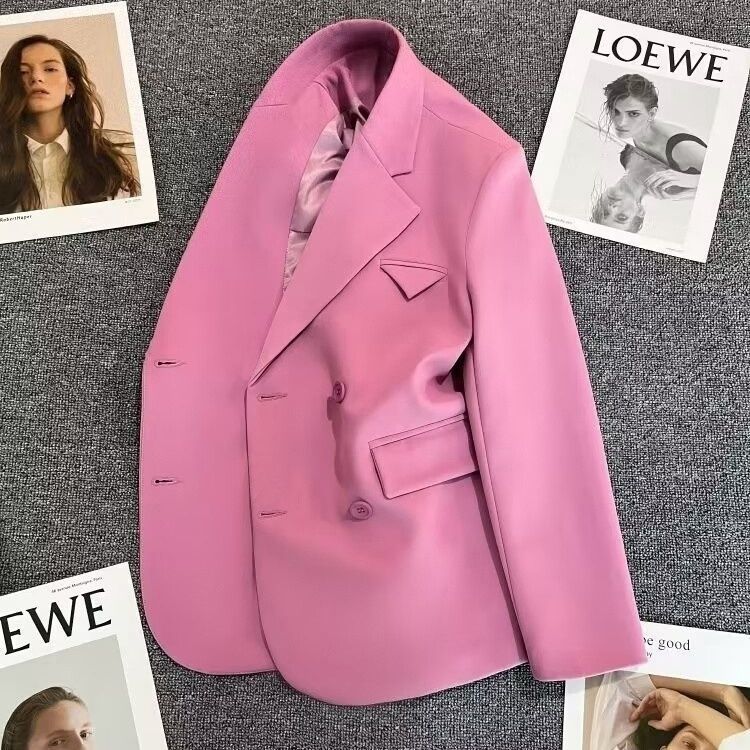 Veste élégante pour femmes, cintrée, à double boutonnage avec coupe créative Chic & Stil