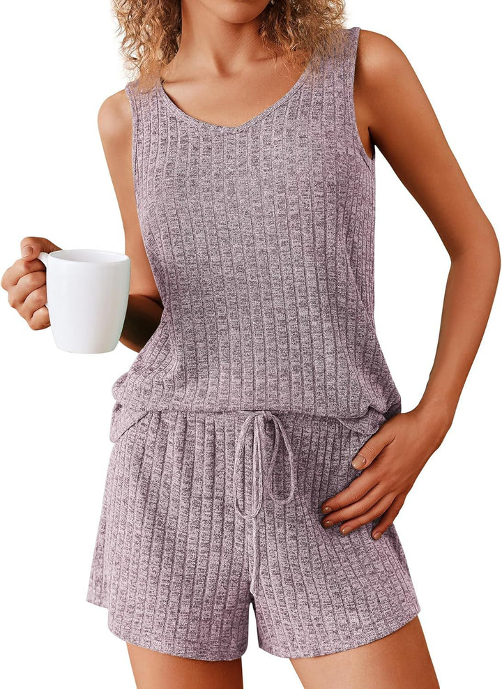 Casual ribbed lounge set for women with adjustable waist Lune London