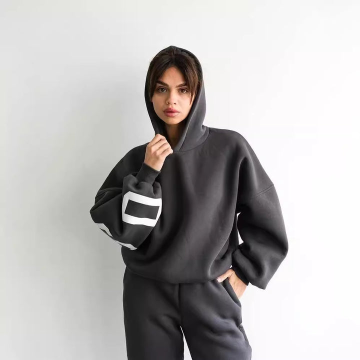 Ladies oversized tracksuit with hood and elastic cuffs Lune London