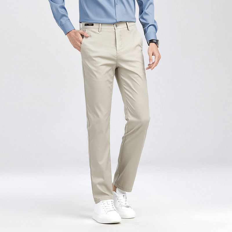 Elegant chino pants for men with breathable features and a practical cut Lune London