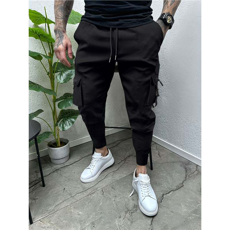 Fashionable cargo jogger pants for men with practical pockets and elastic waistband Lune London