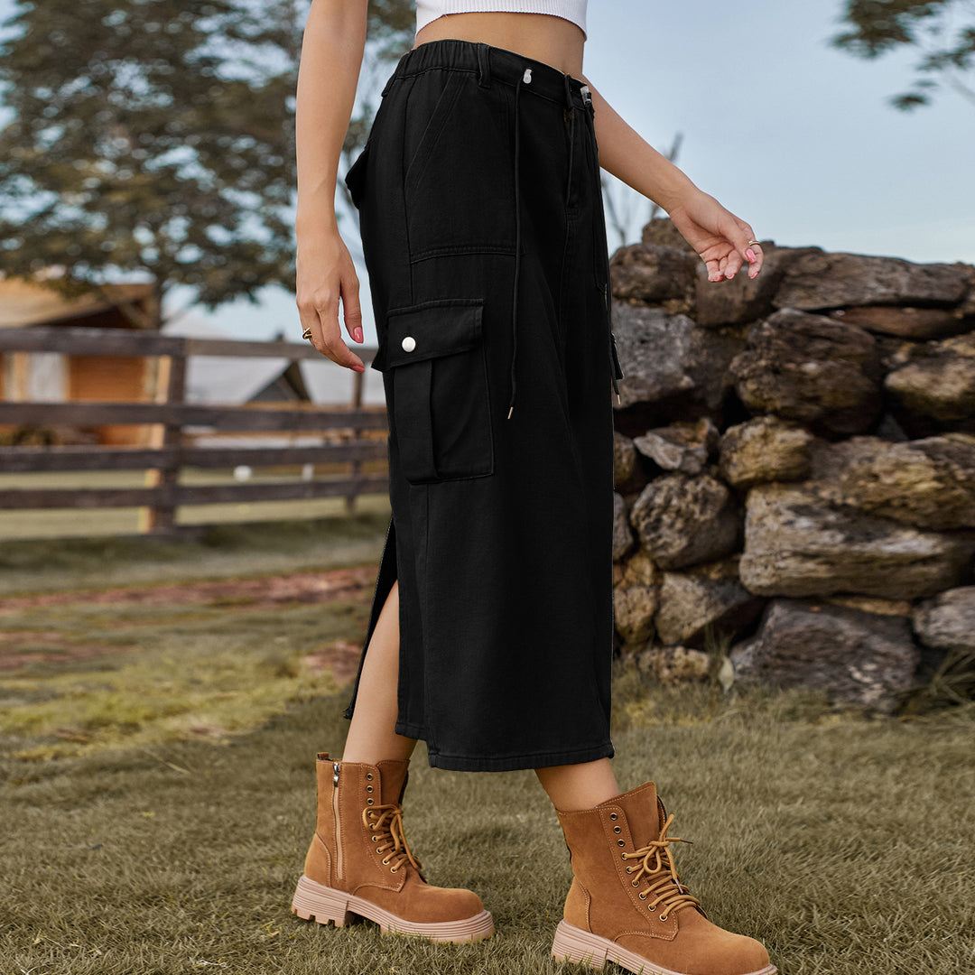 Utility skirt for women with adjustable waist and practical cargo pockets Lune London