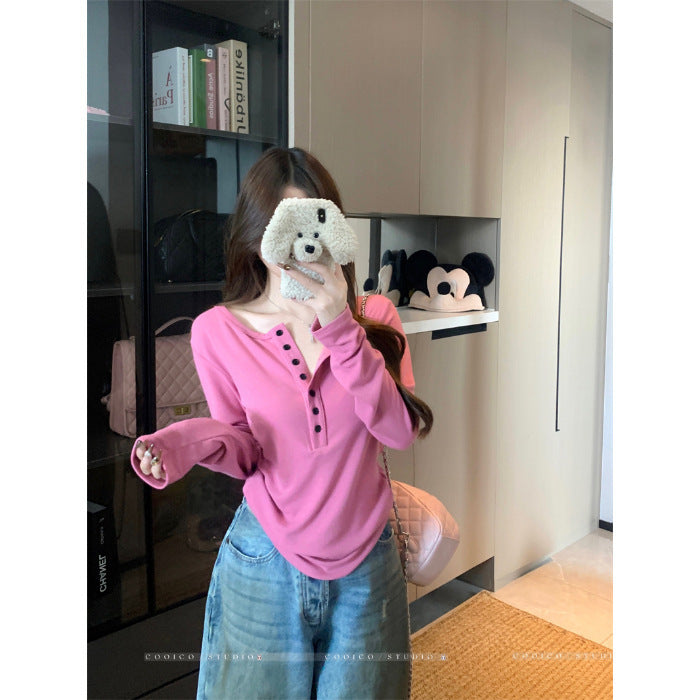 Women's elegant long-sleeve shirt with button placket Chic & Stil