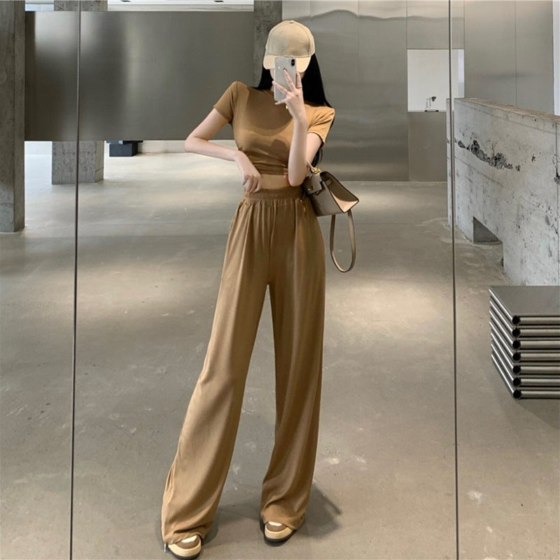Women's leisure set with short top and flowing pants