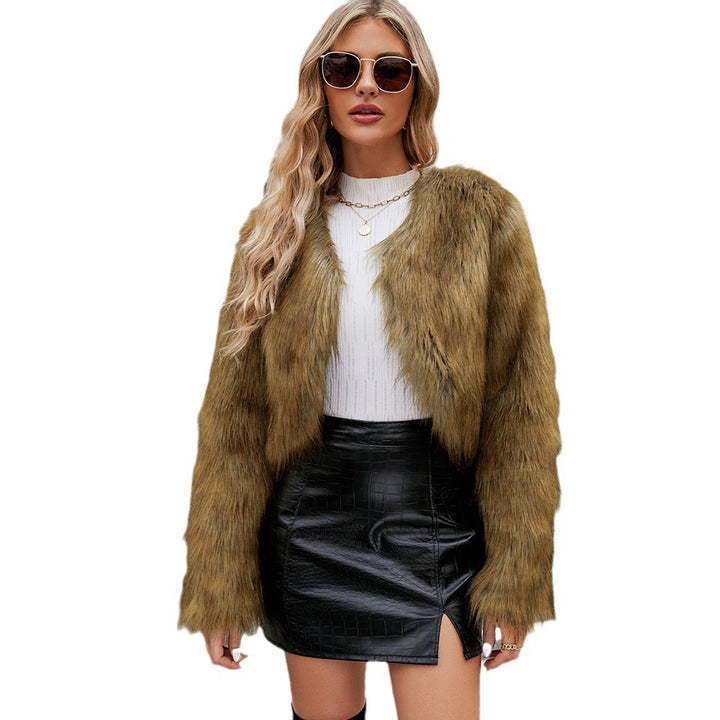Faux fur jacket for women with voluminous sleeves and an elegant fit Lune London
