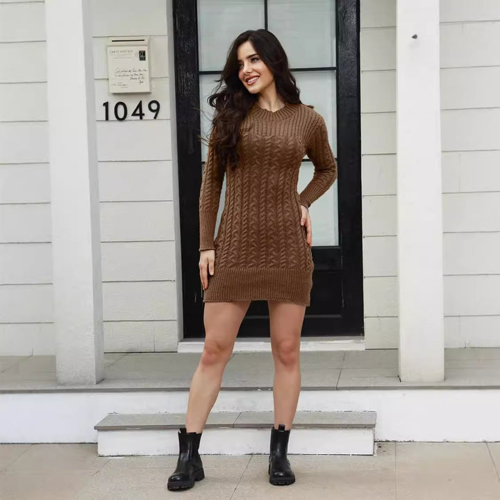 Ladies' knitted dress with embossed pattern and soft and pleasant material Lune Londonl
