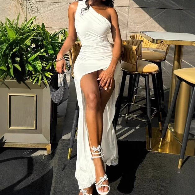 Elegant one-shoulder maxi dresses for women with side slit Lune London