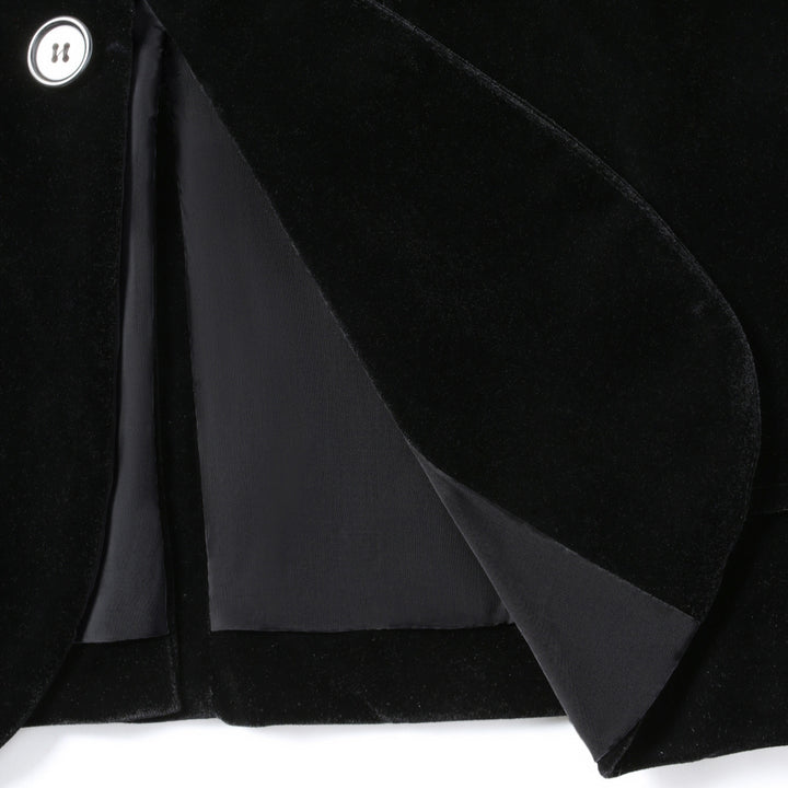 Elegant velvet jacket for men with fine details Lune London