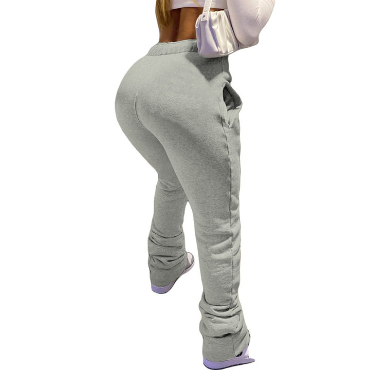 Casual jogging pants for women with an elastic waistband and side pockets Lune London