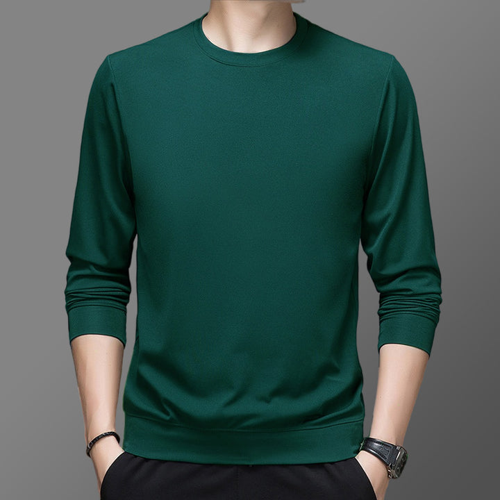 Round pullover for men in high-quality functional material Lune London